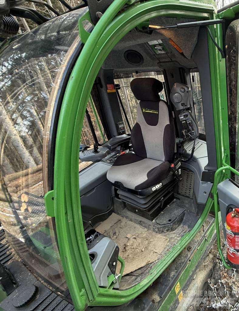 John Deere 1010G Lassbærere