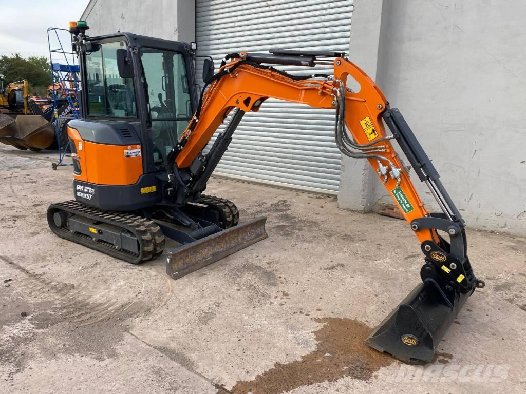 Develon DX 27 Z-7 Minigravere <7t