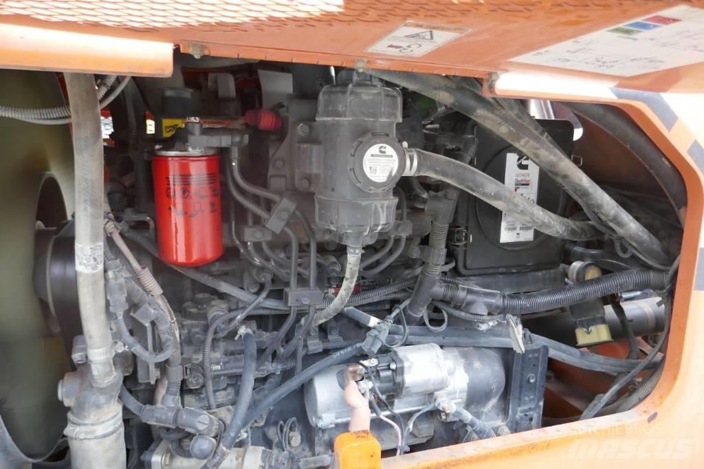 SkyTrak 6042 Teleskoplastere