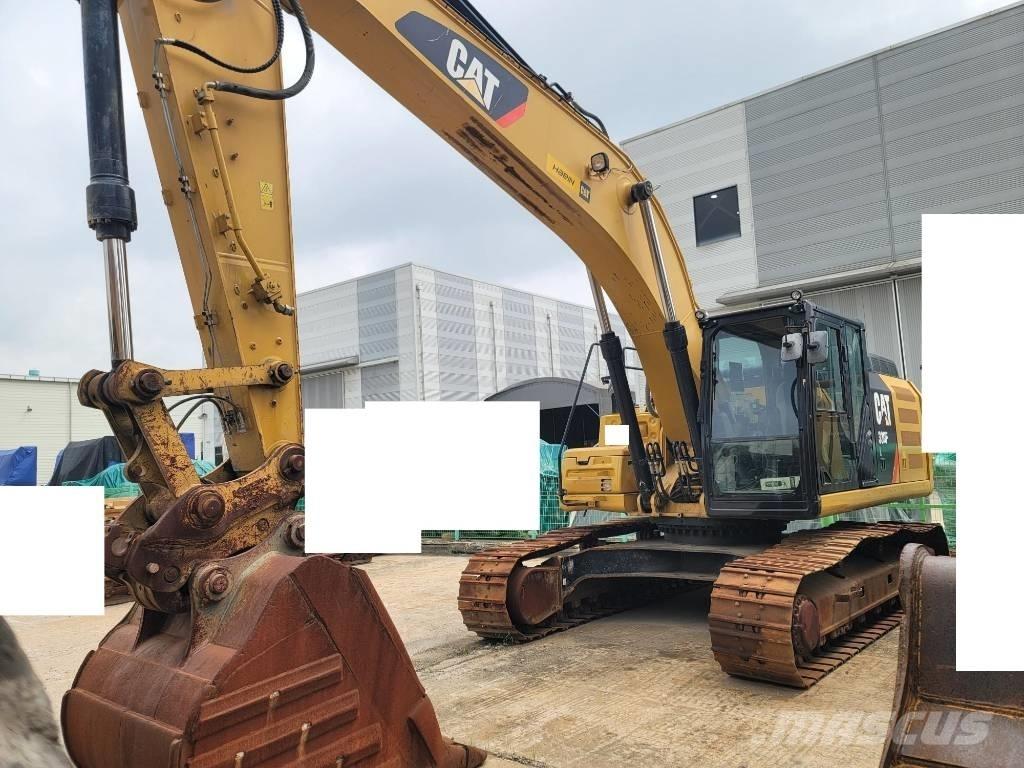 CAT 330FL Beltegraver