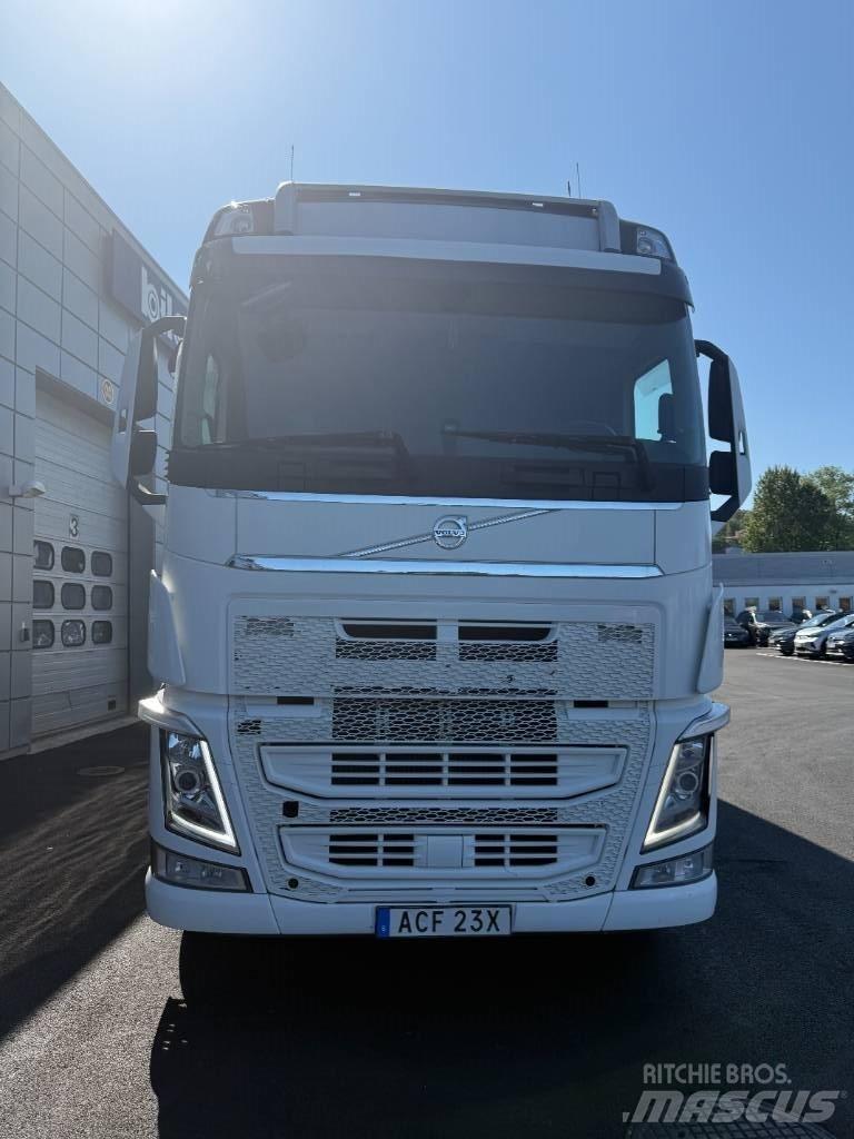 Volvo FH 540 6x2 Skapbiler