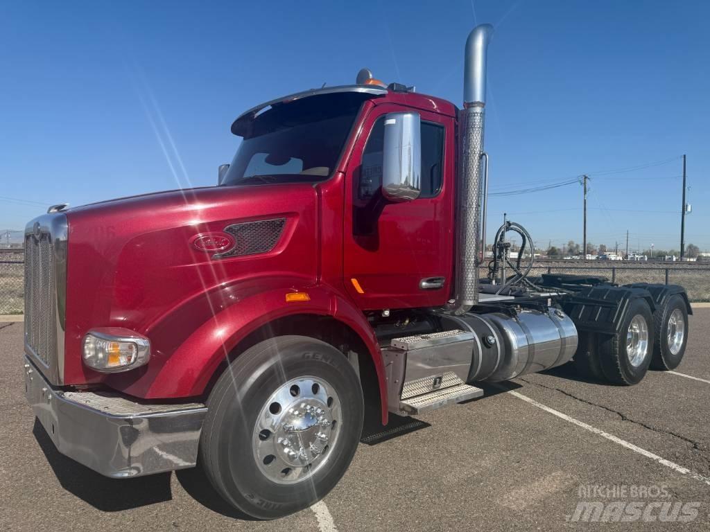Peterbilt 567 Trekkvogner