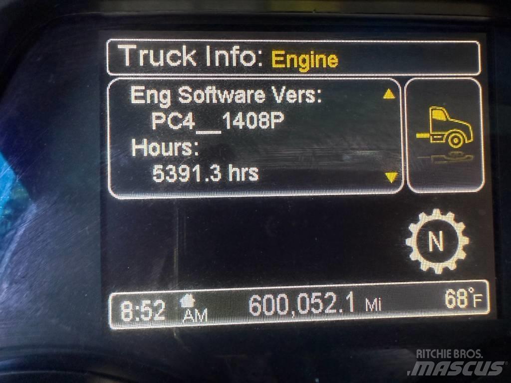 Peterbilt 567 Trekkvogner