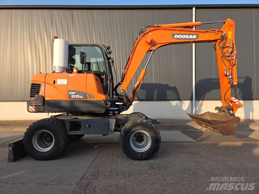 Doosan DX 55 W Hjulgravere