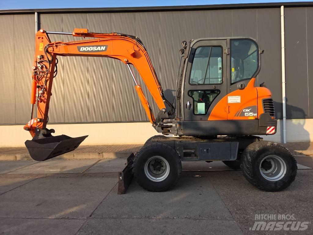 Doosan DX 55 W Hjulgravere