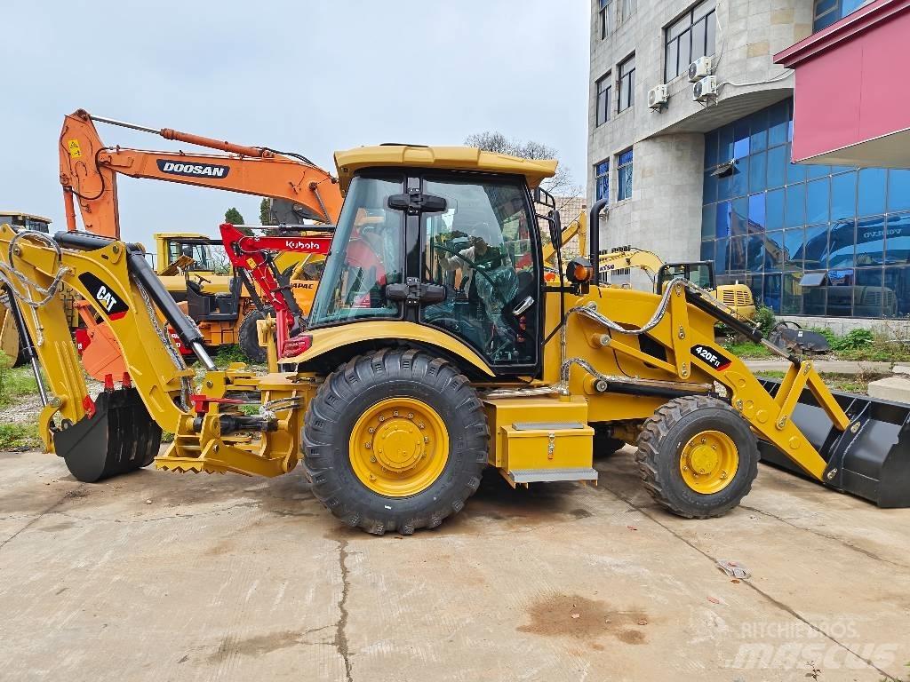 CAT 420 F Traktorgravere
