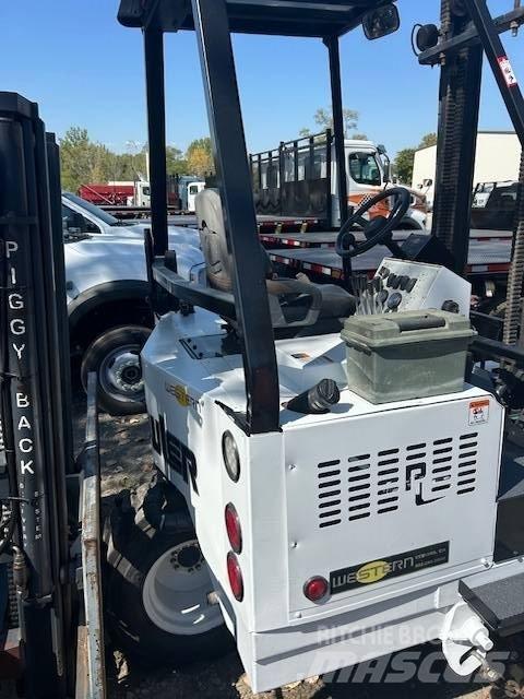 Western Prowler p55 Medbringertruck