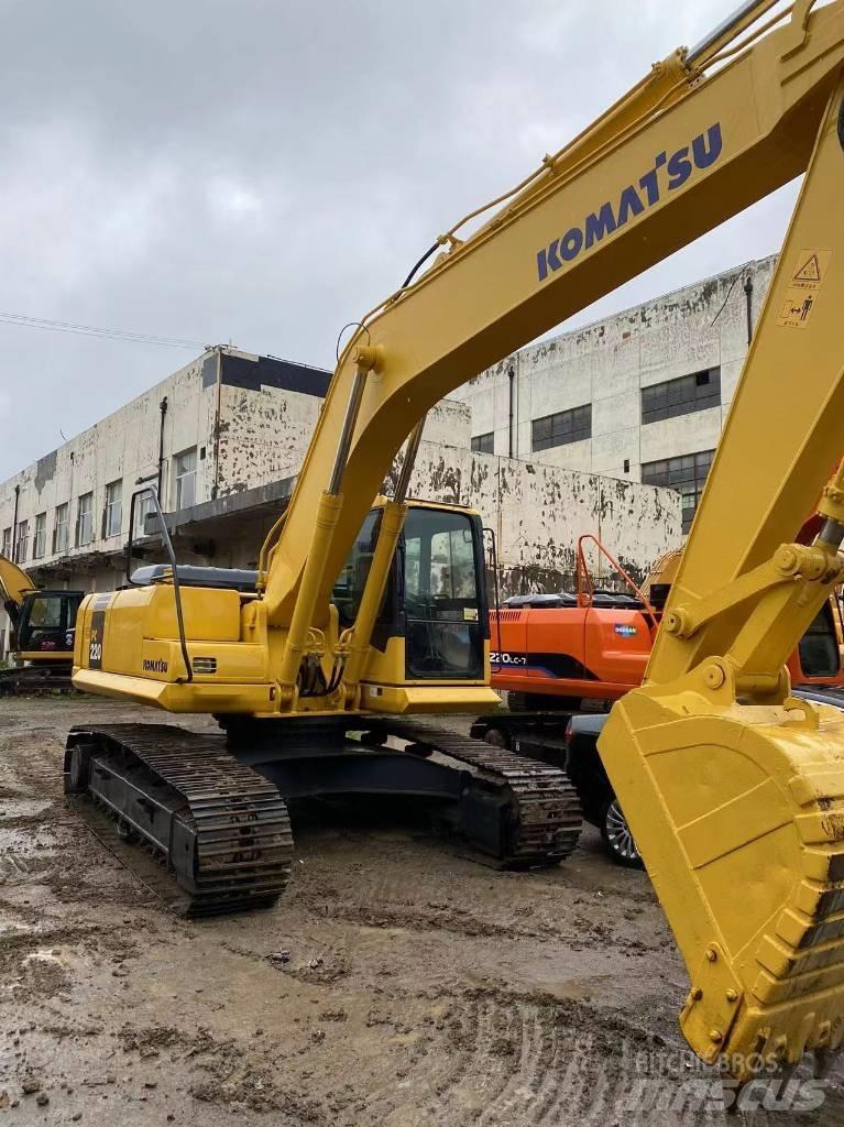 Komatsu 220 Beltegraver