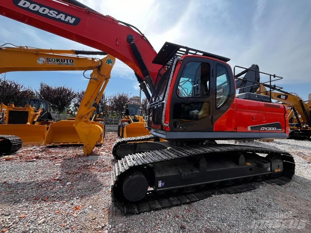 Doosan DX 300 LC-9C Beltegraver