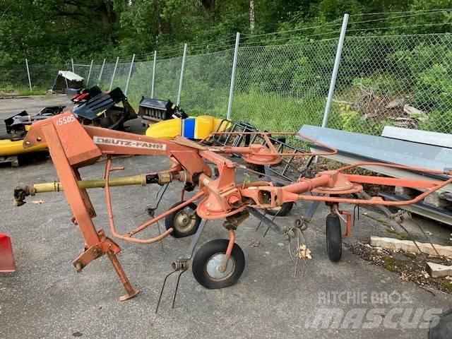 Deutz-Fahr KH400 DN Raker og høyvendere