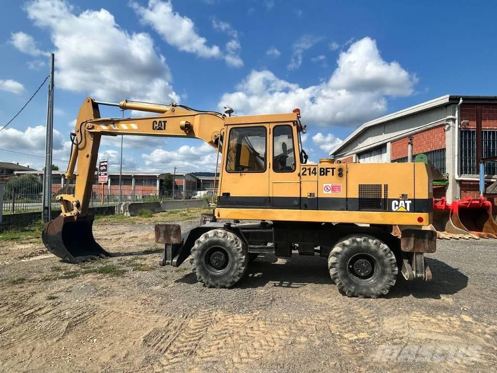 CAT 214 Hjulgravere