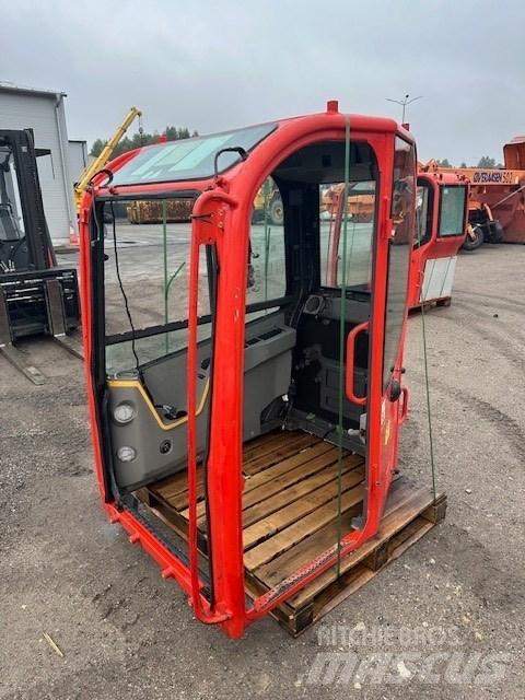 Volvo ECR 88 D Førerhus og Interiør