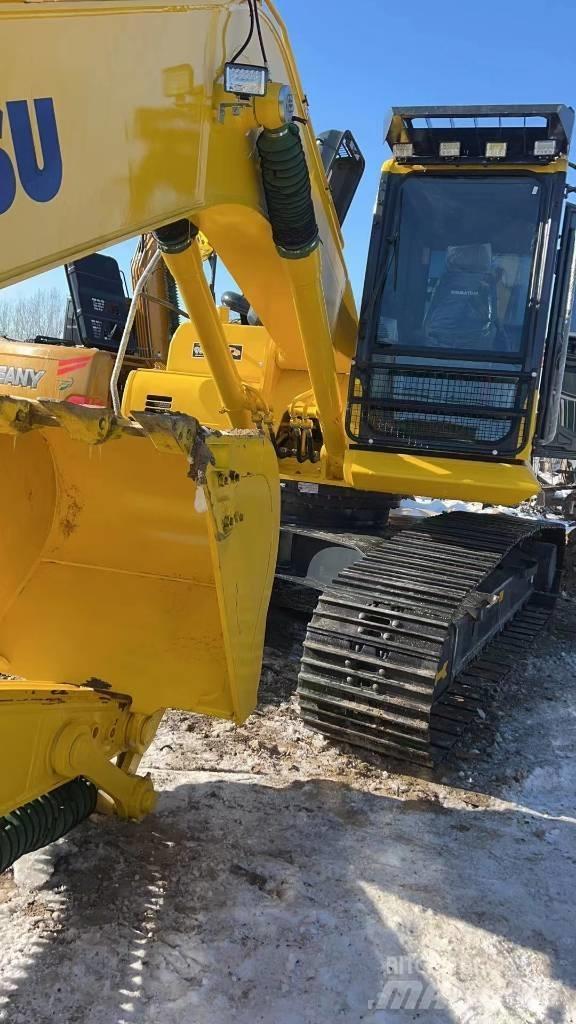 Komatsu PC 220-8 Beltegraver