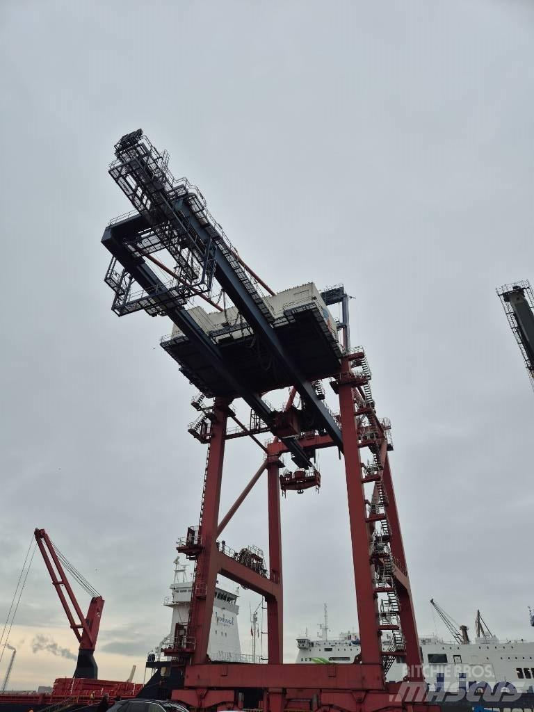 ZPMC STS STS (Ship to shore) Kraner