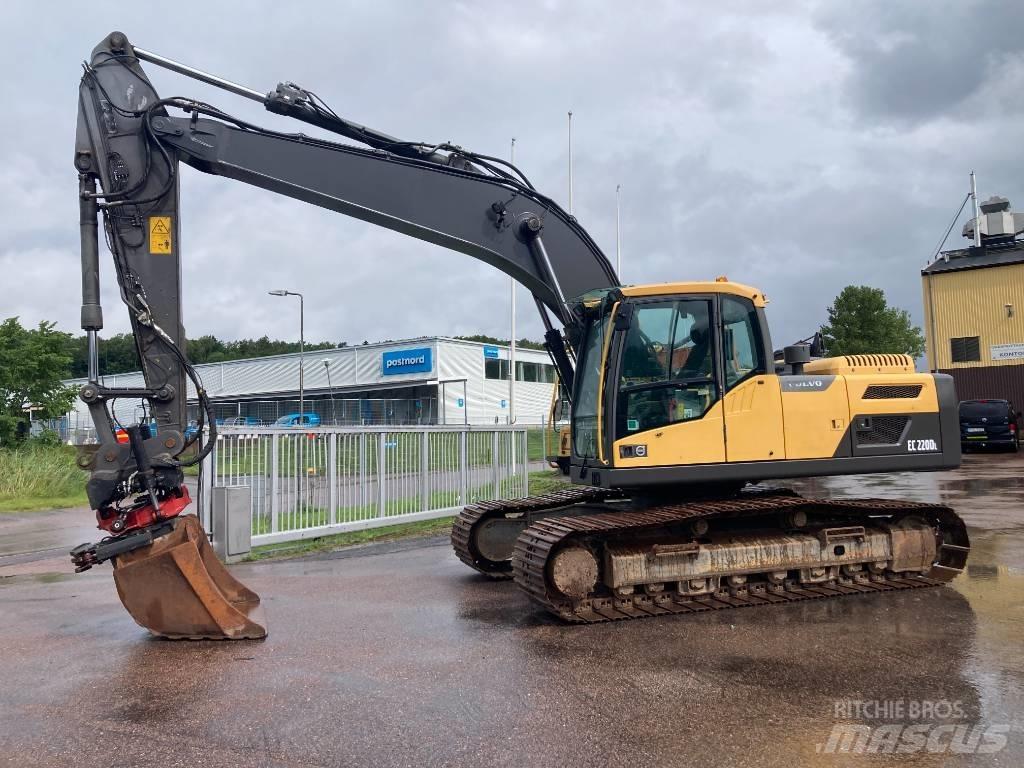 Volvo EC 220 DL Beltegraver