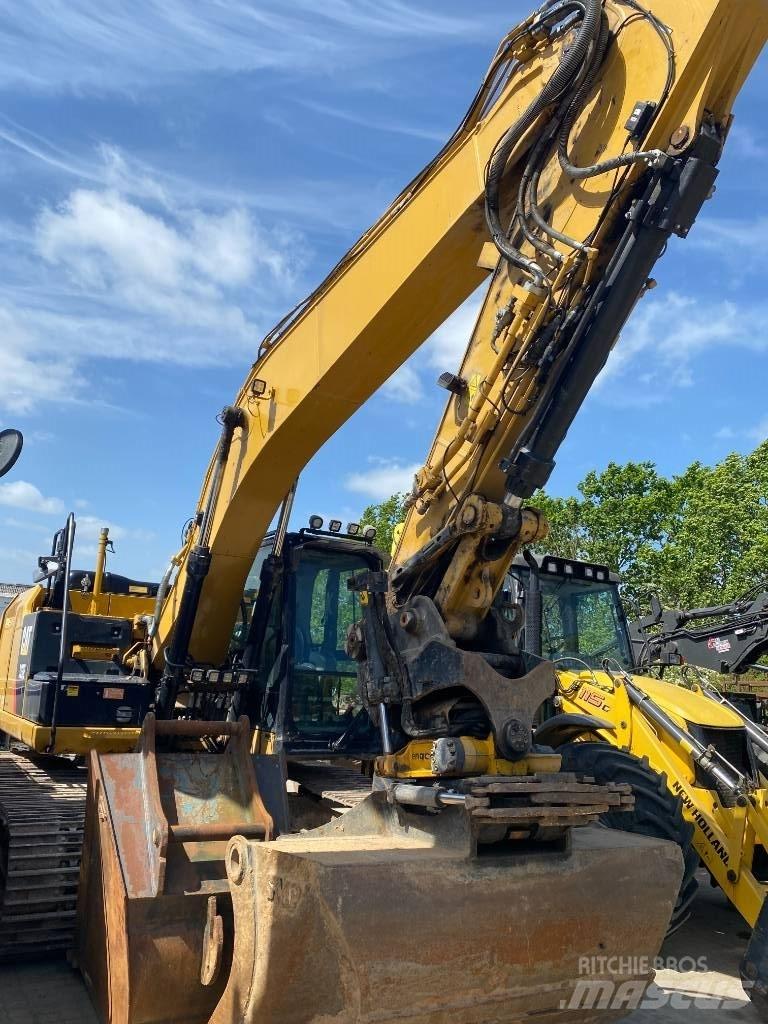 CAT 323 EL Beltegraver