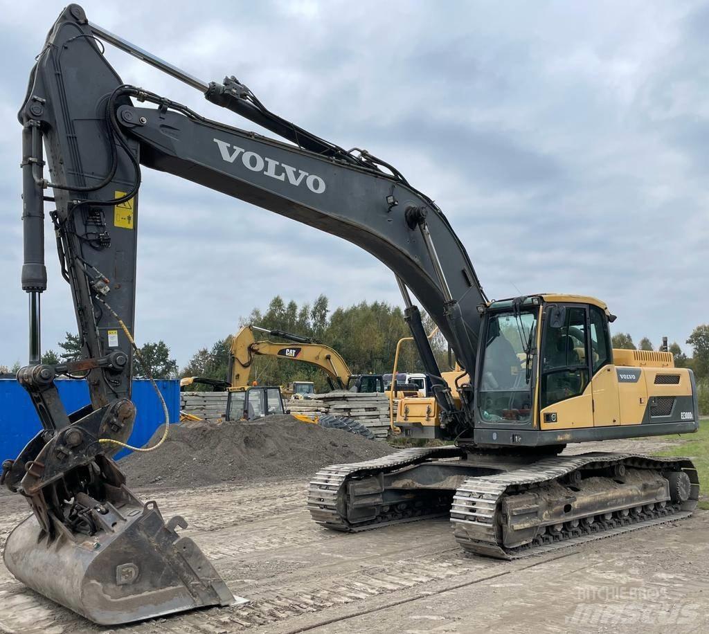Volvo EC 300 D L Beltegraver