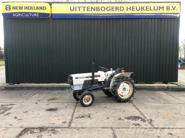  Kumiai ST1620 Kompakttraktorer