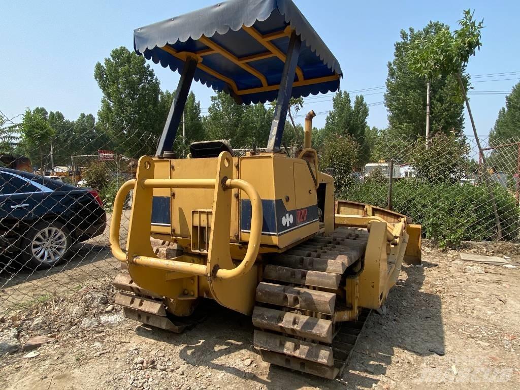 Komatsu D21P-6 Dozere Beltegående