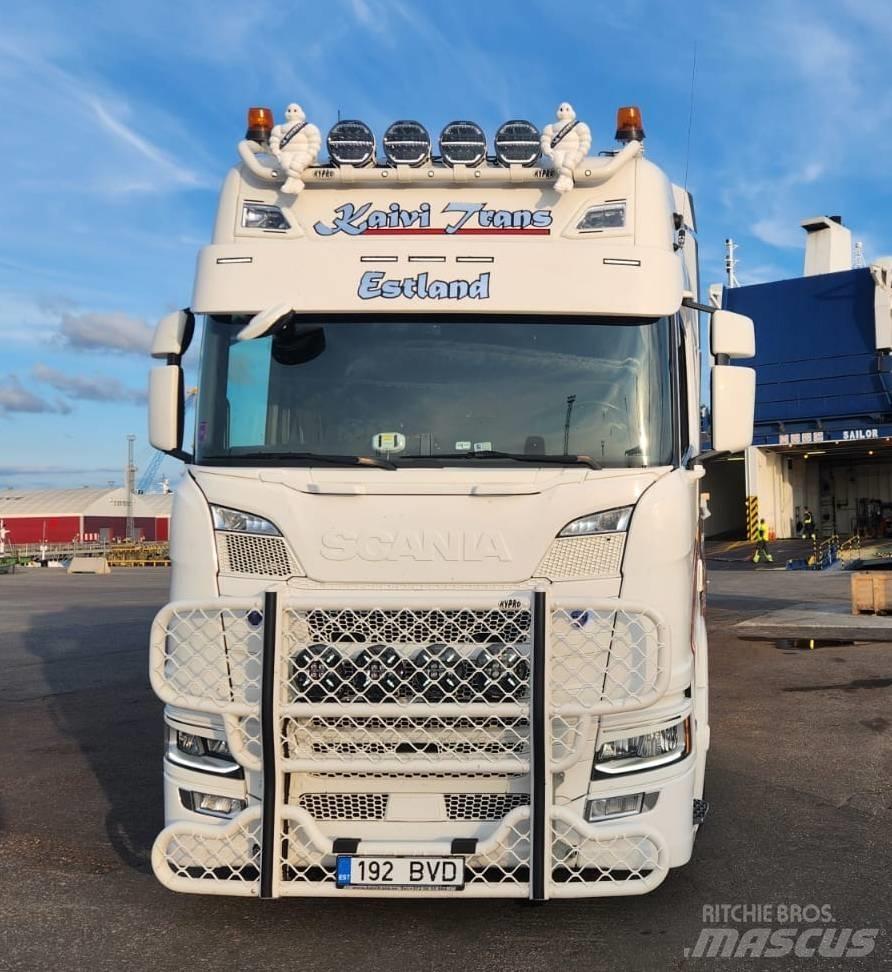 Scania R 450 A4X2LB Trekkvogner