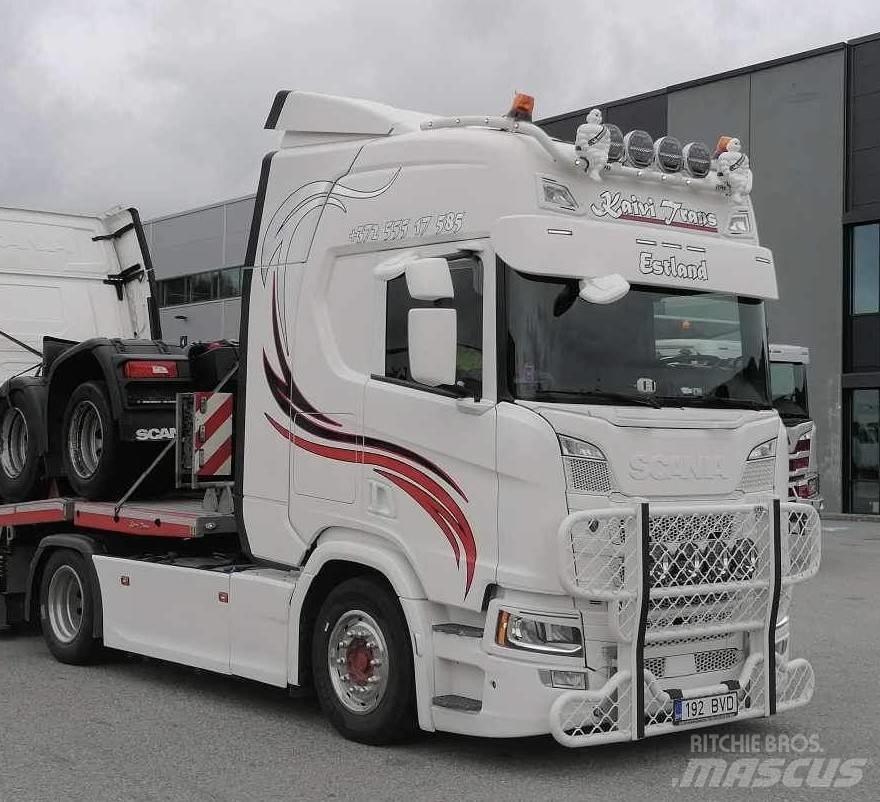 Scania R 450 A4X2LB Trekkvogner