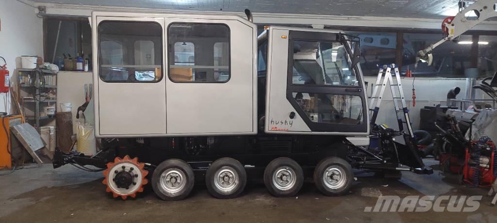 Prinoth Husky Tråkkemaskiner