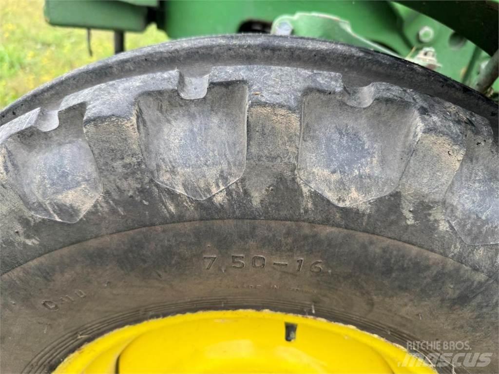John Deere 1040 S Traktorer