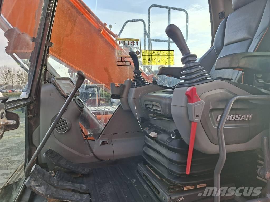 Doosan DX140LC-7 Beltegraver