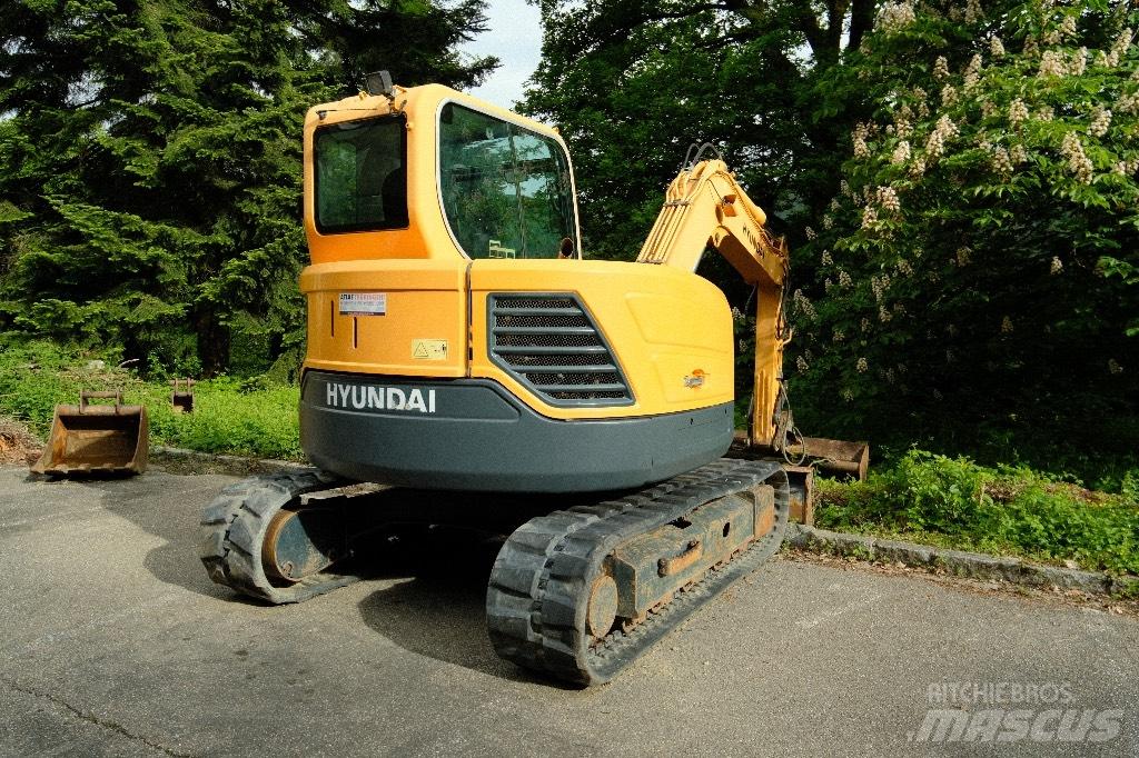 Hyundai R80CR-9 Midigravere 7 - 12t