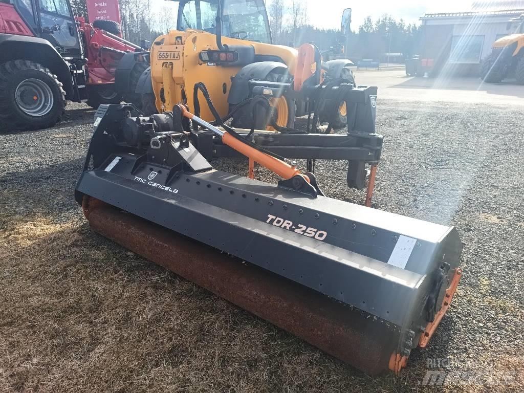 TMC TDR 250 Beitepussere og toppkuttere