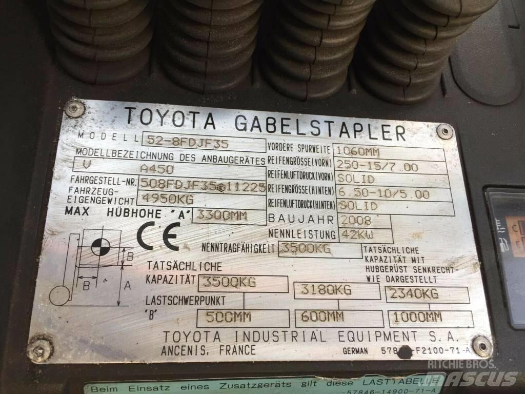 Toyota 02-8 FD JF 35 Diesel Trucker