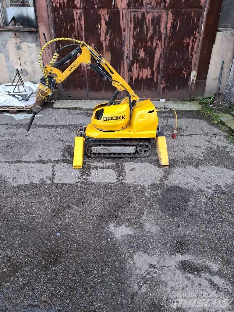 Brokk 60 Gravemaskiner for riving
