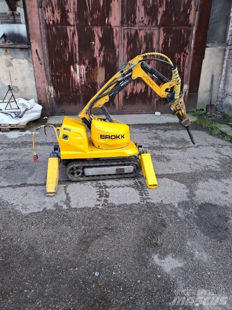Brokk 60 Gravemaskiner for riving