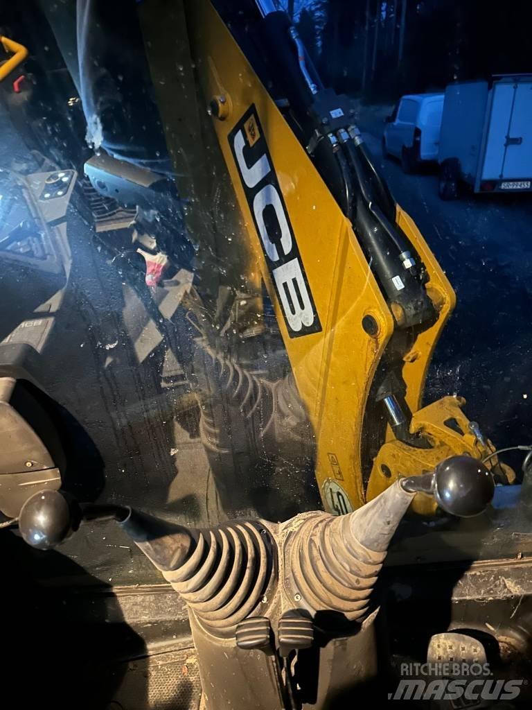 JCB 3XC 14H5WM Traktorgravere