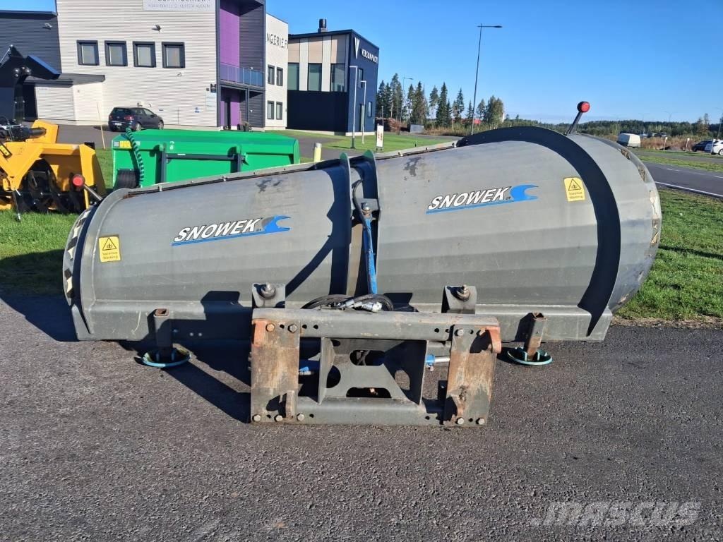 Snowek Alueaura 3200 Snøploger- og skjær