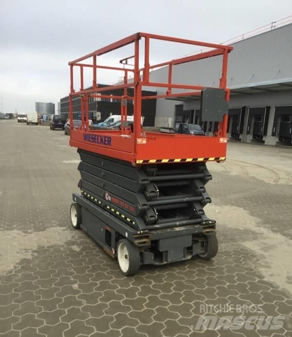 SkyJack SJ III4740 Sakselifter