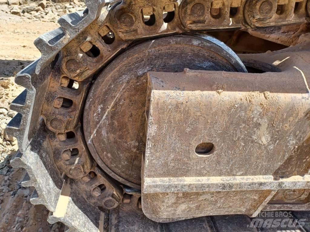 Komatsu PC 600 LC-8 Beltegraver