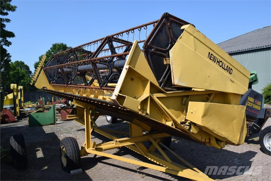 New Holland TC 56 Skurtreskere