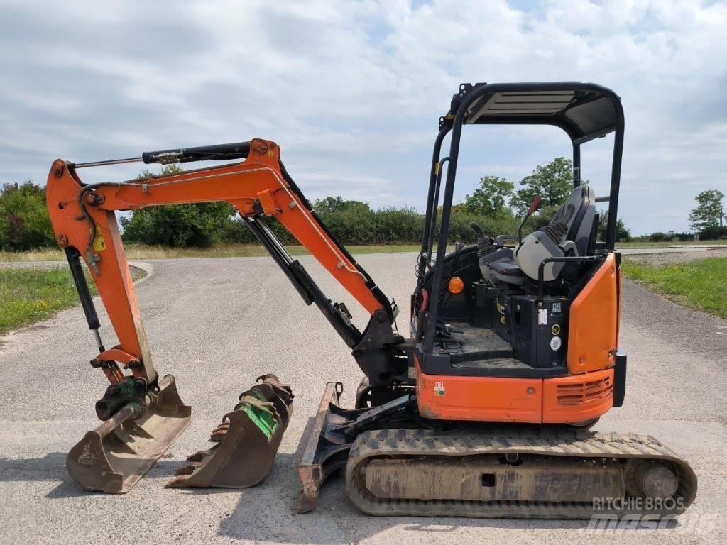 Hitachi ZX 26 U-5 A Minigravere <7t