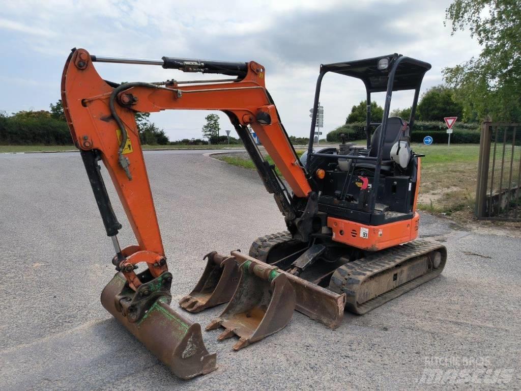 Hitachi ZX 26 U-5 A Minigravere <7t