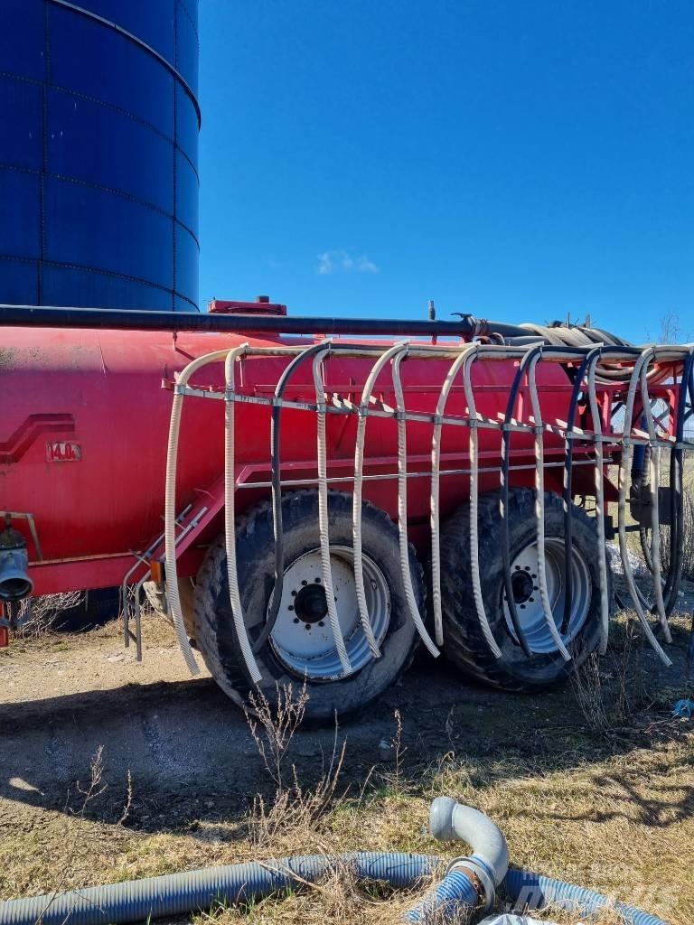 Livakka 14 m3 Slamtanker