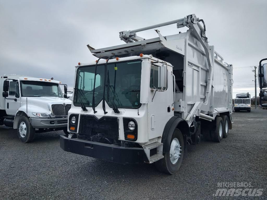 Mack MRU600 Renovasjonsbil