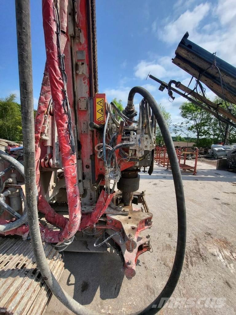 Klemm KR709 - 2 Store borerigger