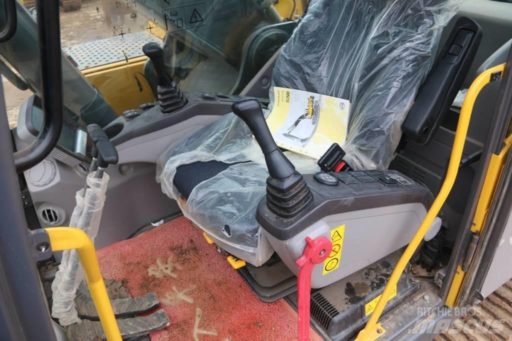 Volvo EC250 Beltegraver