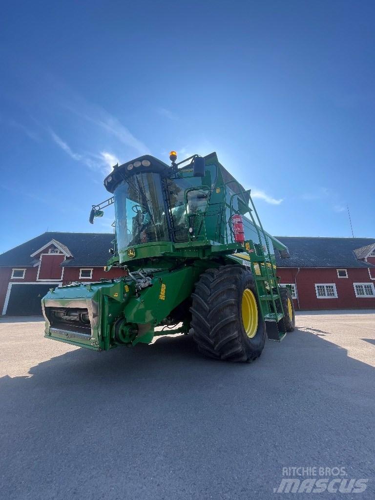 John Deere T670 Skurtreskere