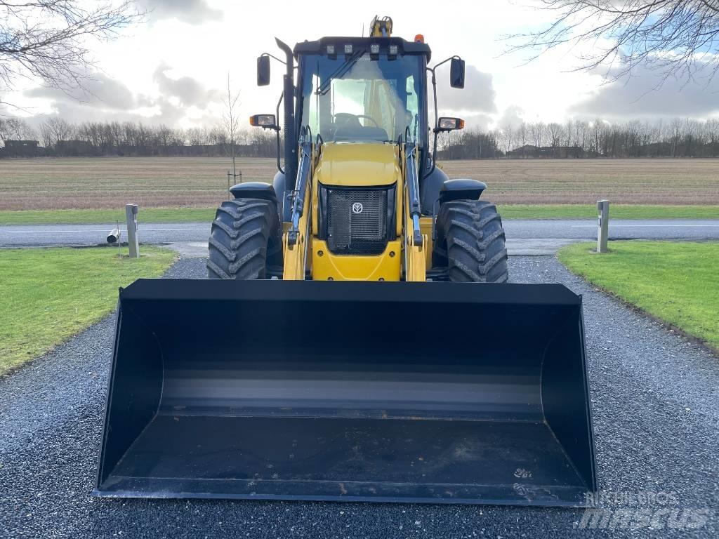 New Holland B115C Traktorgravere