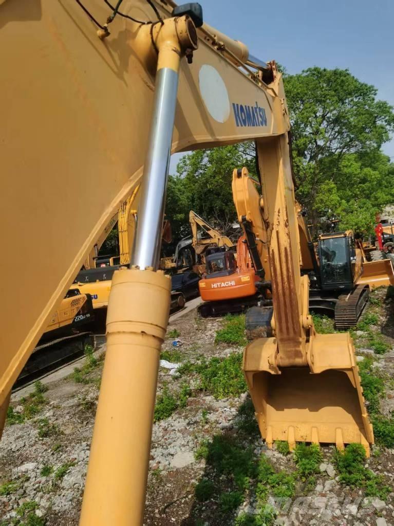 Komatsu PC 400 LC-8 Beltegraver