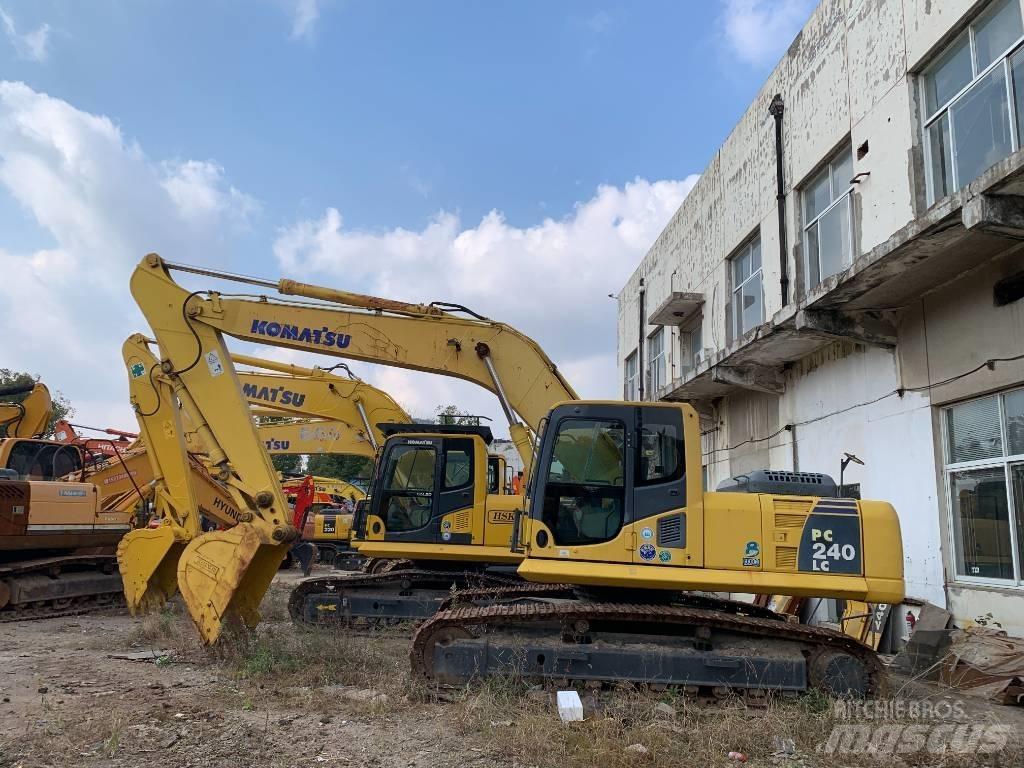 Komatsu PC 240 Beltegraver