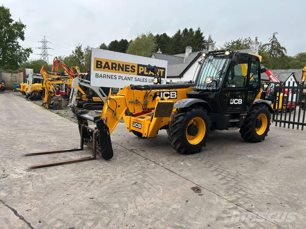 JCB 535-140 Hiviz Teleskoplastere