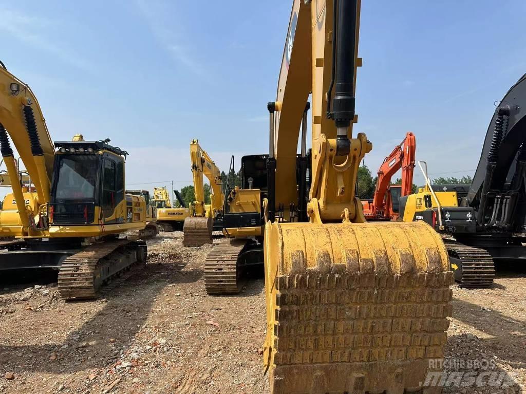 CAT 326D Beltegraver
